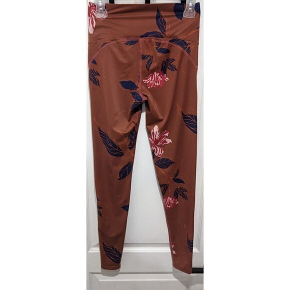 NEW Maaji | Lily Buds High Waisted Leggings - Picture 2 of 5